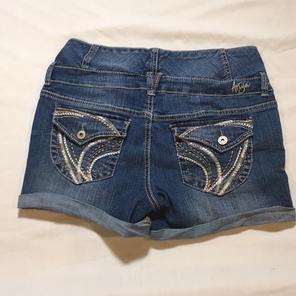 Ariya Distressed Denim Shorts - Picture 2 of 6